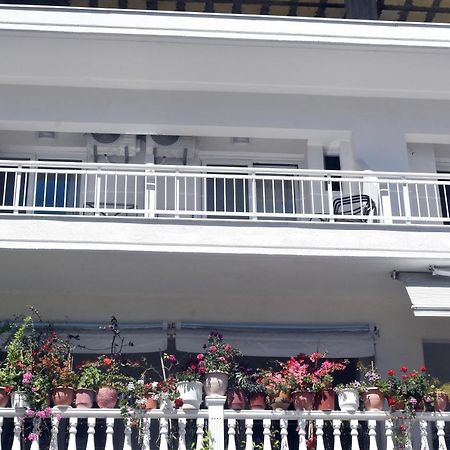 Giorgos-Fenia Apartments Paralía Zewnętrze zdjęcie