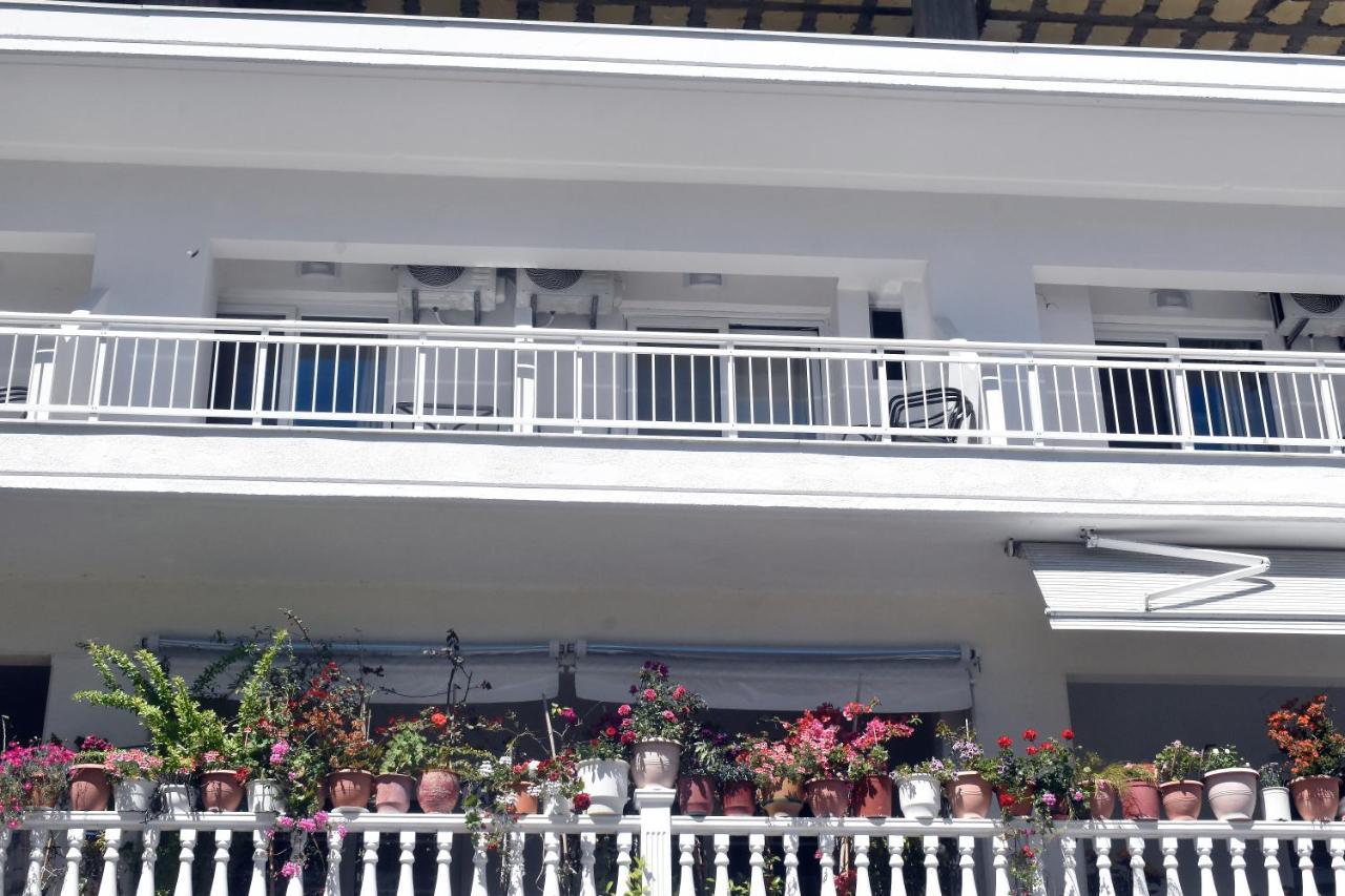 Giorgos-Fenia Apartments Paralía Zewnętrze zdjęcie